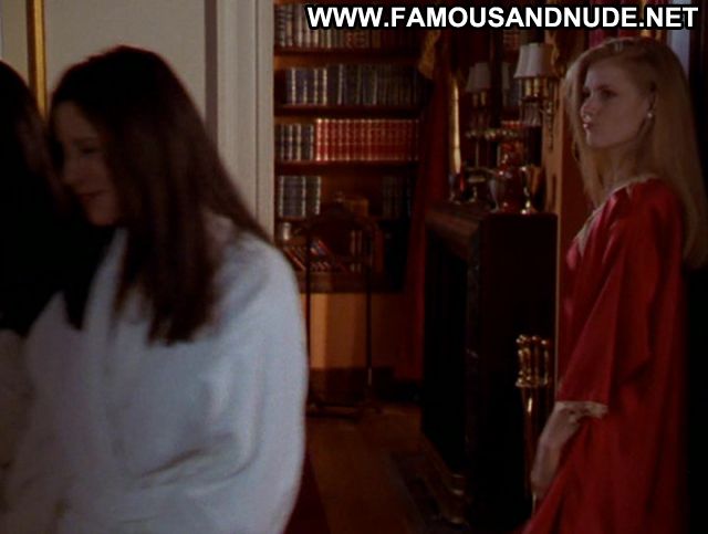 Amy Adams Cruel Intentions 2 Lesbians Lingerie Blonde Famous