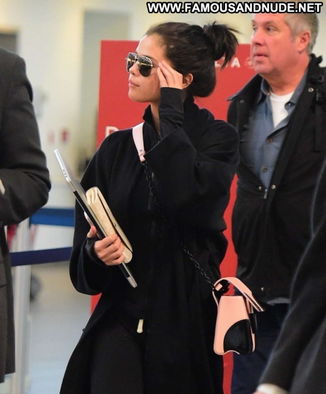 Selena Gomez New York New York Paparazzi Babe Beautiful Celebrity