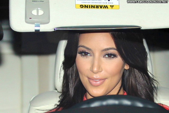 Kim Kardashian Beverly Hills Nail Salon  Babe Celebrity Posing Hot