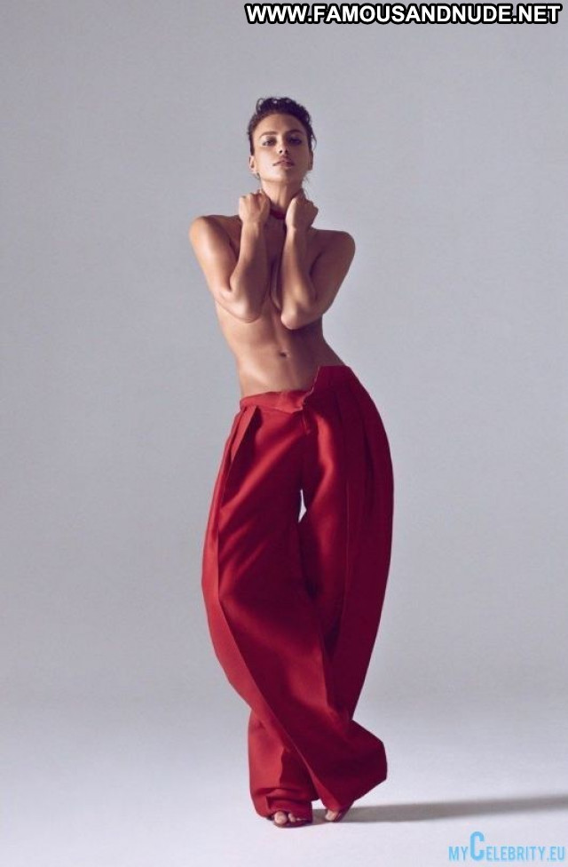 Irina Shayk Harpers Bazaar Posing Hot China Babe Russia Magazine