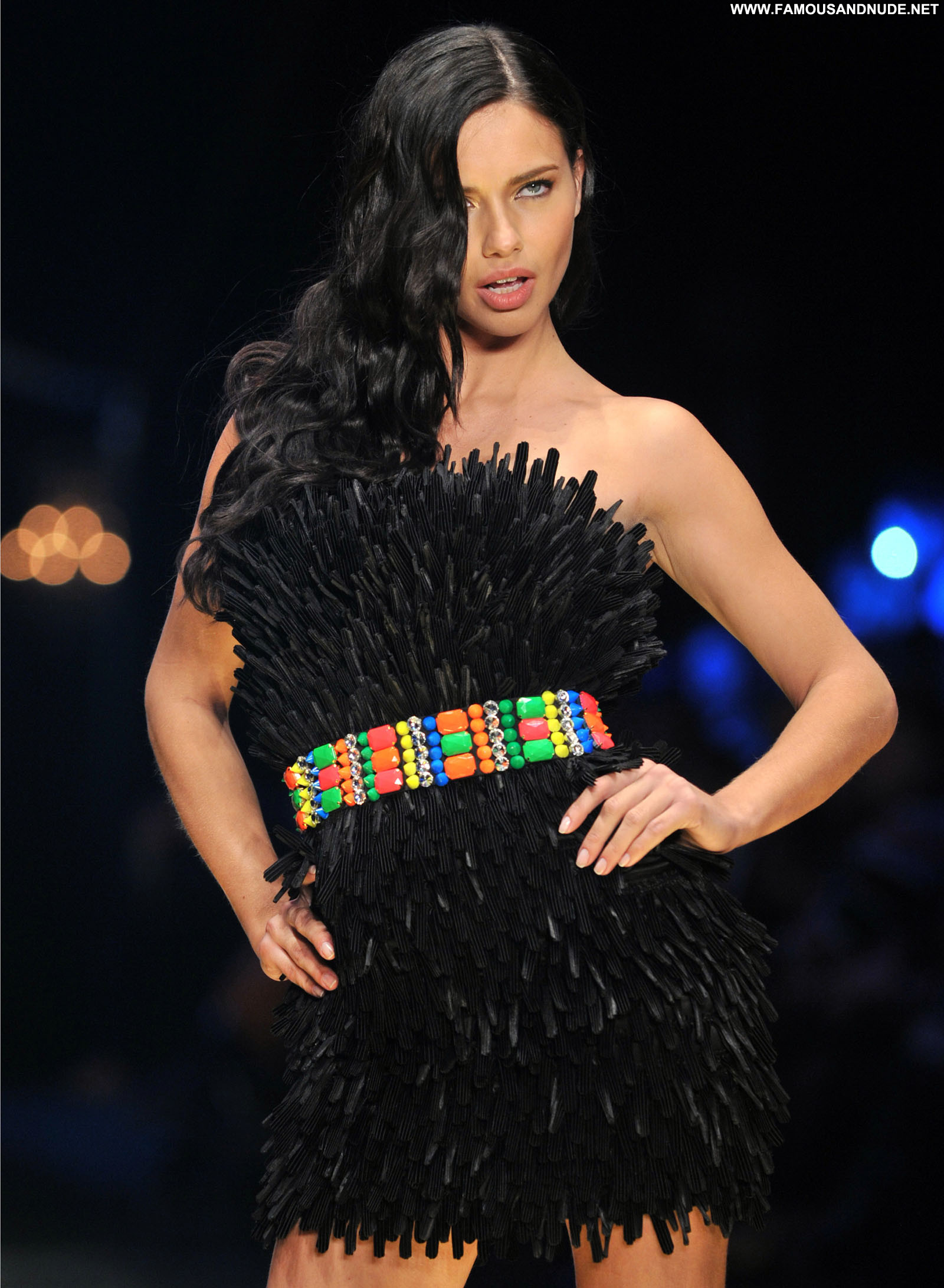 Adriana Lima Fashion Show Fashion Show Celebrity Beautiful Babe Posing